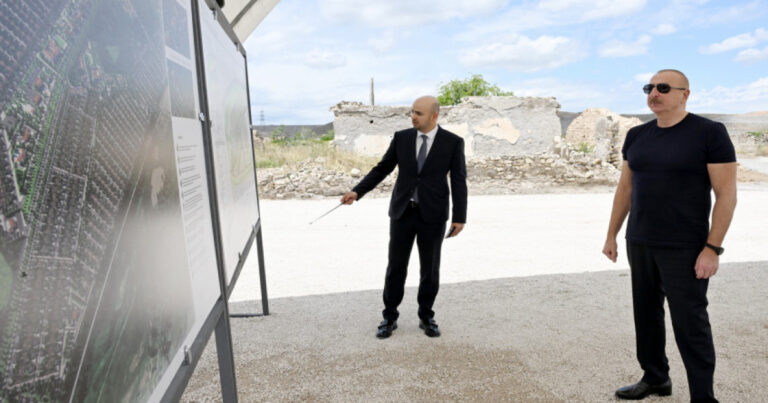 Cəbrayılın Karxulu kəndinin təməli qoyuldu Cəbrayılın Karxulu kəndinin təməli qoyuldu