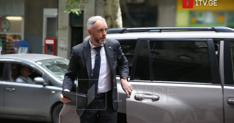 Litva səfiri Gürcüstan XİN-ə çağırılıb Litva səfiri Gürcüstan XİN-ə çağırılıb