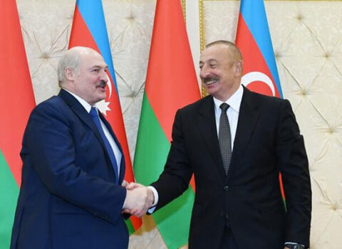 İlham Əliyev Lukaşenkonu yenidən prezident seçilməsi münasibətilə təbrik etdi