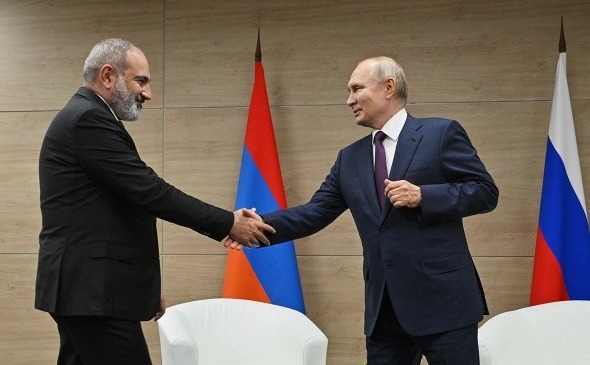 Putin ilə Paşinyan arasında görüş “çox şeyi aydınlaşdıracaq” – Kreml