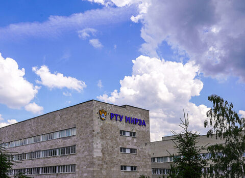 Rusiyada universitet qızılcaya görə karantinə bağlandı