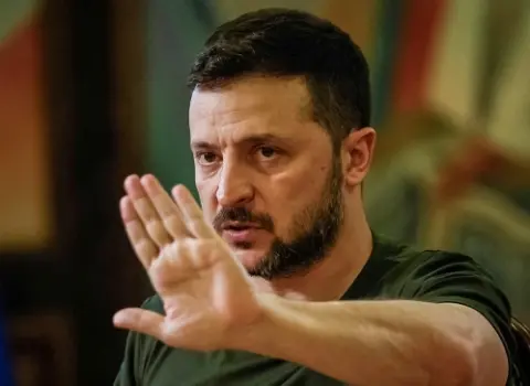 “Heç bir güzəşt olmaycaq” – Zelenski Moskvaya meydan oxudu