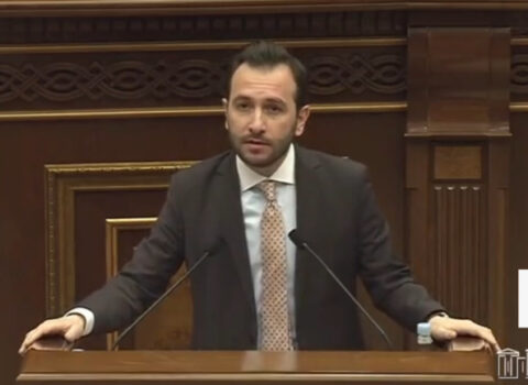 Konjoryan: “Müqəddəs Baqrat şeytandır”