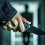 34 yaşlı kişi küçədə bıçaqlandı: 17 yaşlı oğlan saxlanıldı