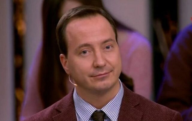 Aleksandr Stepanov: “Paris ədəb-ərkandan kənara çıxır” Aleksandr Stepanov: “Paris ədəb-ərkandan kənara çıxır”