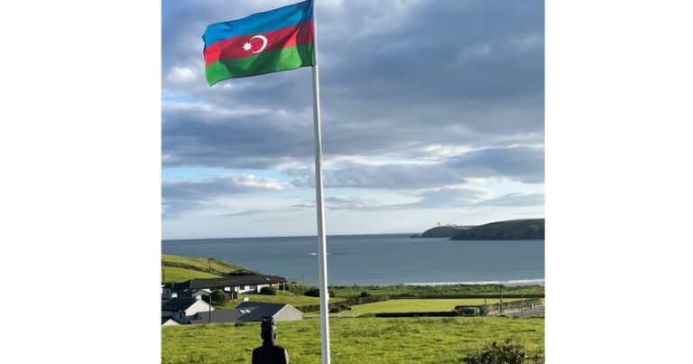 İrlandiyada Azərbaycan Bayrağı QALDIRILDI İrlandiyada Azərbaycan Bayrağı QALDIRILDI