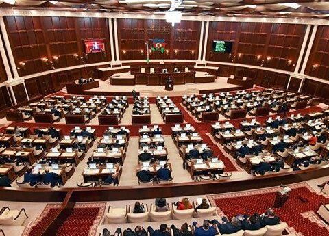 Deputatlar tətilə niyə buraxılmadı, növbədənkənar seçkiyə gedirik? – Zahid Oruc səbəbi AÇIQLADI