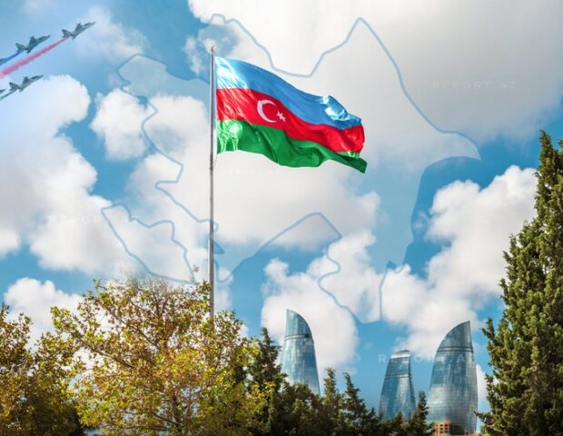 Azərbaycanda Müstəqillik Günü qeyd olunur
