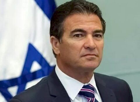 “Mossad”ın sabiq rəhbəri ilə bağlı şok iddia