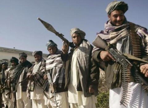 Taliban Pakistanı bombalamağa başladı