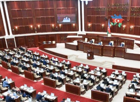 Növbədənkənar parlament seçkiləri ilə bağlı QƏRAR VERİLİR?
