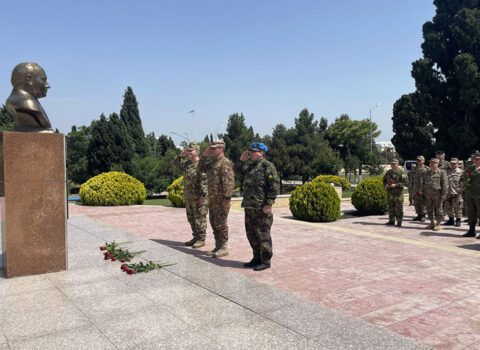 Hərbi attaşelərin “N” hərbi hissəsinə tanışlıq səfəri təşkil olundu