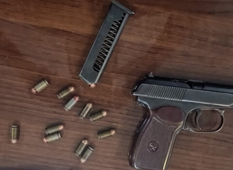 Bakıda fermadan “Makarov” oğurlandı
