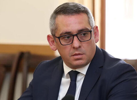 Paşinyan onu işdən çıxardı