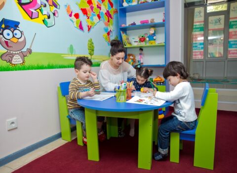 Bağça müəllimləri də sertifikasiyadan keçəcək – RƏSMİ