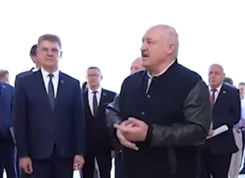 “Yuxuda inək sağıram” – Lukaşenko
