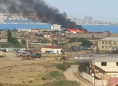 Bakıda yanğın – FHN cəlb olundu