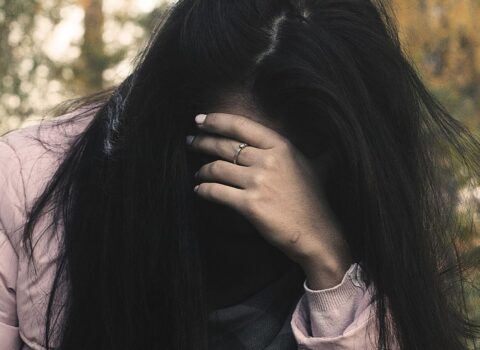 Bakıda görünməmiş qətl hadisəsi: qadını alt paltarı ilə boğdu – TƏFƏRRÜAT