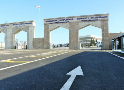 Quru sərhəd açıla bilər – DETALLAR