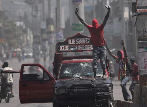 Mafiya nəzarəti ələ keçirmişdi… Haitidə yeni hökumət quruldu