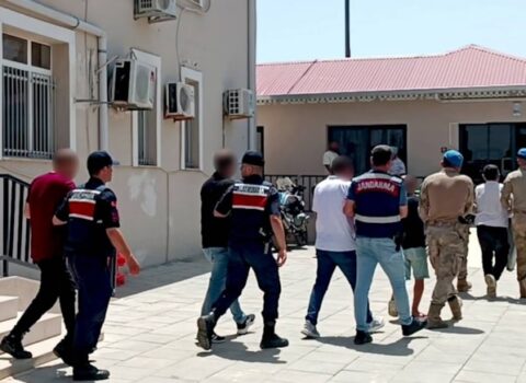 Qadınları fahişəliyə məcbur edən 8 nəfər tutuldu