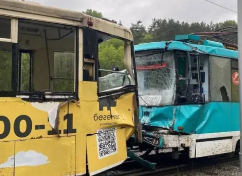 İki tramvay toqquşdu, 90 yaralı – Rusiyada FACİƏ