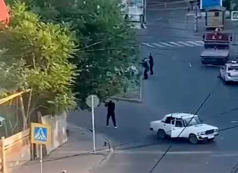 Dağıstanda üçgünlük matəmə səbəb olan hücumun görüntüləri – VİDEO YAYILDI