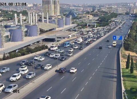 Bakının bir sıra yollarında sıxlıq var – SİYAHI
