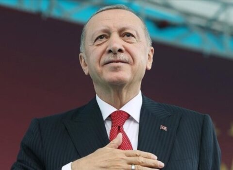 Ərdoğana verilən hədiyyə onu kövrəltdi – FOTO