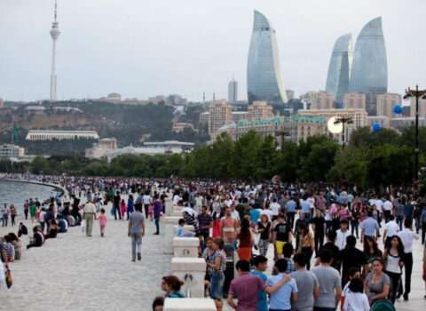 Azərbaycanda əhalinin sayı 10 197 146 nəfərə çatdı