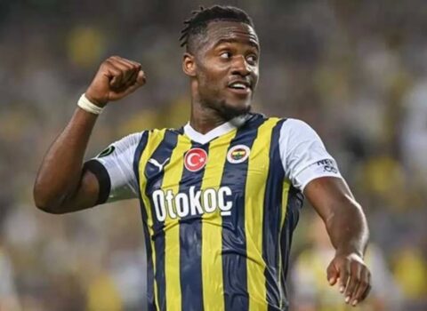 Mişi Batşuayi rəsmi olaraq “Qalatasaray”da