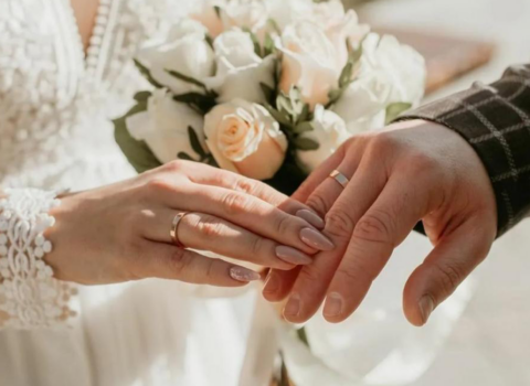 Azərbaycanda nikah əsasında yaşamaq icazəsi alan əcnəbilərin sayı açıqlandı