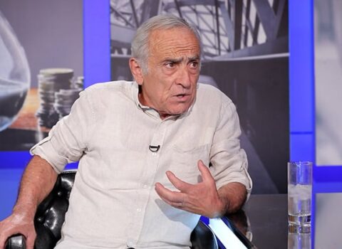 Tadevosyan: “Fəlakətli vəziyyətdəyik. Paşinyan isə “eşşək qulağı”nda yatır”