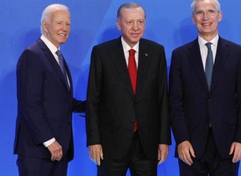 Sağında Bayden, solunda Stoltenberq – Ərdoğan mühüm iclasda