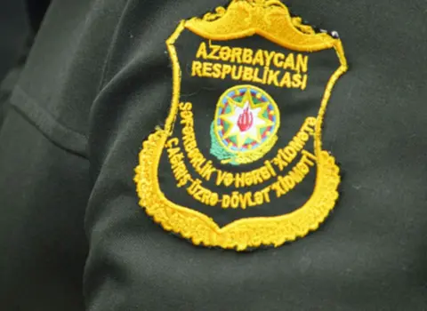 Azərbaycanda bölmə rəisi qəzaya düşdü: Çox sayda yaralı var