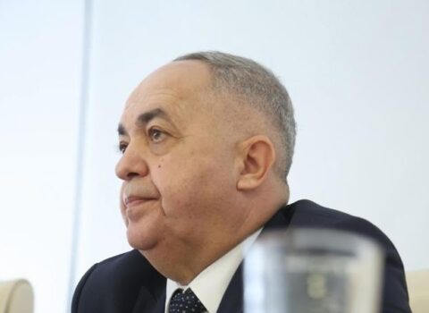 Rüşvət almaqda təqsirləndirilən sabiq direktorla bağlı YENİ XƏBƏR