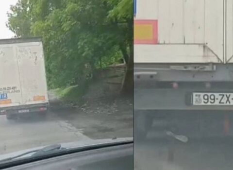 Azərbaycan nömrə nişanlı avtomobil Ermənistanda