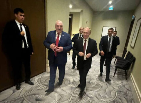 Putin ŞƏT sammitində onunla altı dəfə danışdı
