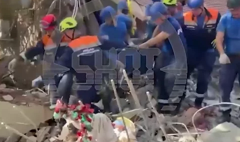 Ticarət mərkəzində PARTLAYIŞ: Çox sayda yaralı var