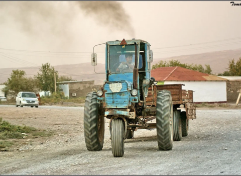 16 yaşlı gənc həmkəndlisini traktorla vuraraq öldürdü