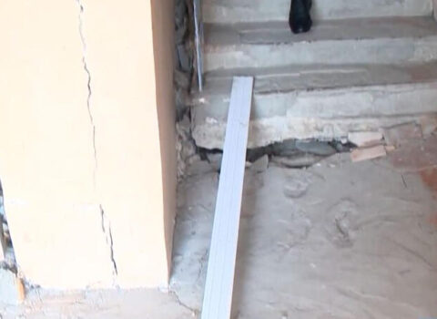 Dilicanda 9 mərtəbəli bina əyilib, hər an çökə bilər –  36 ailə qorxu içində yaşayır