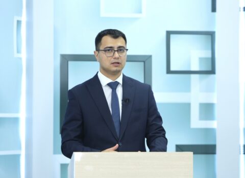 MÜTDA: Müəllimlərin vahid məktəbli formasına keçməsi barədə hansısa qərar yoxdur