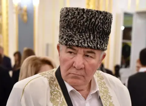 Tanınmış müsəlman din xadimi vəfat etdi