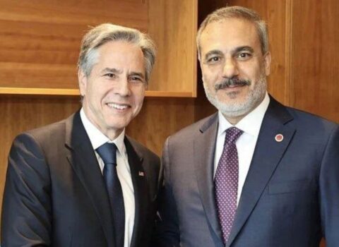 Fidan Blinkenlə müzakirə APARDI
