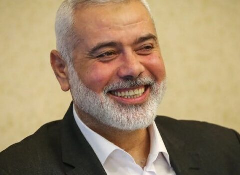 “Yatanda telefon yanında imiş, gecə…” – Oğlu İsmayıl Haniyənin necə öldürüldüyündən DANIŞDI