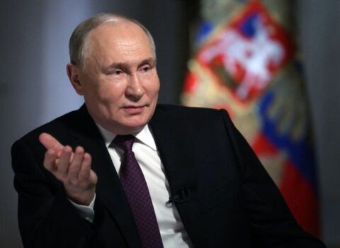 Putin Bakıya GƏLDİ