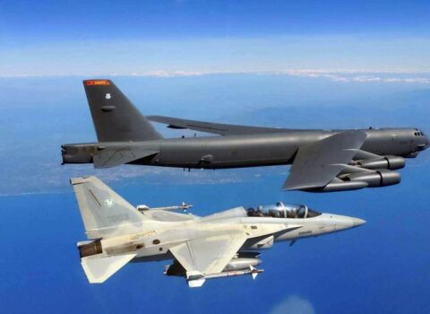 ABŞ B-52 bombardmançı təyyarələrini təkmilləşdirəcək