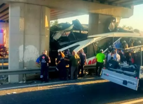 Türkiyədə sərnişin avtobusu qəzaya uğradı, 9 nəfər öldü, 26-sı yaralandı