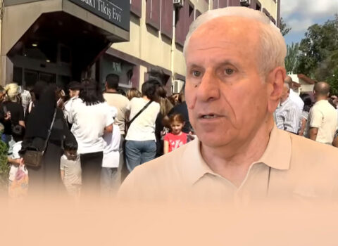“Belə suallar mənə pis təsir edir, gəlin, mala özünüz baxın” – Bakı Tikiş Evinin satış müdiri