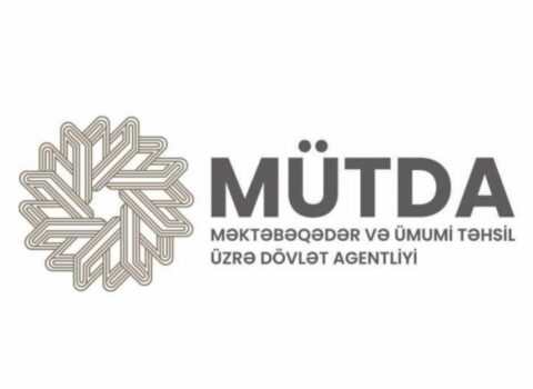 Dövlət Agentliyi məktəbli formaları ilə bağlı valideynlərə çağırış etdi